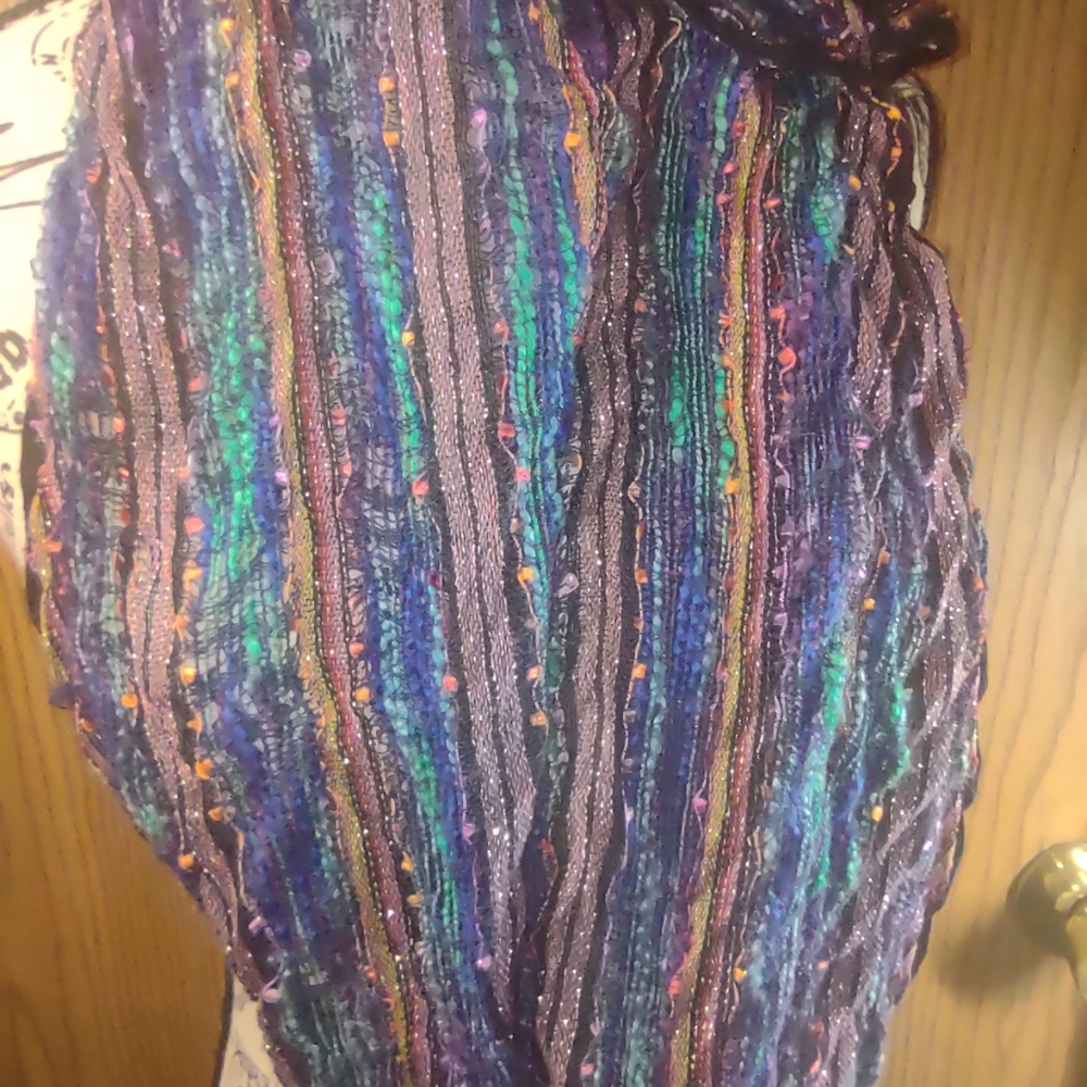 Metallic Shimmer Multicolor ♾️ Scarf - Picture 4 of 7